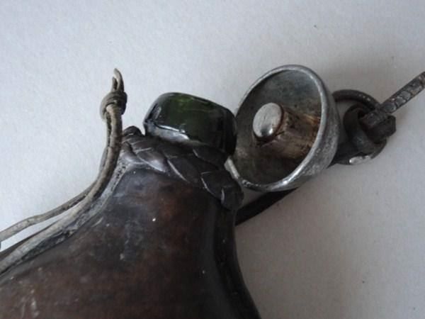 Schweizer Armee Attrezzatura & Pezzi di ricambio: Militär Feldflasche Infanterie – Usato da Chur venduto da omonia 2