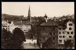 AK St. Gallen, Marktgasse aus der Vogelschau, mit Kirchturm