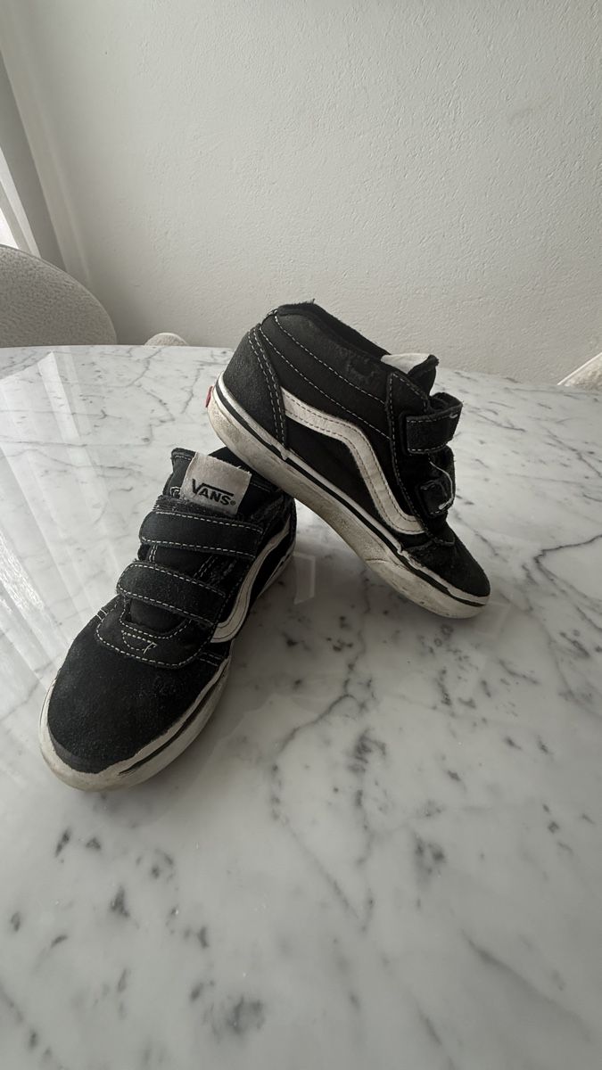 Scarpe per ragazzi: Bambino  – Usato da Winterthur venduto da ira_fwl6 2