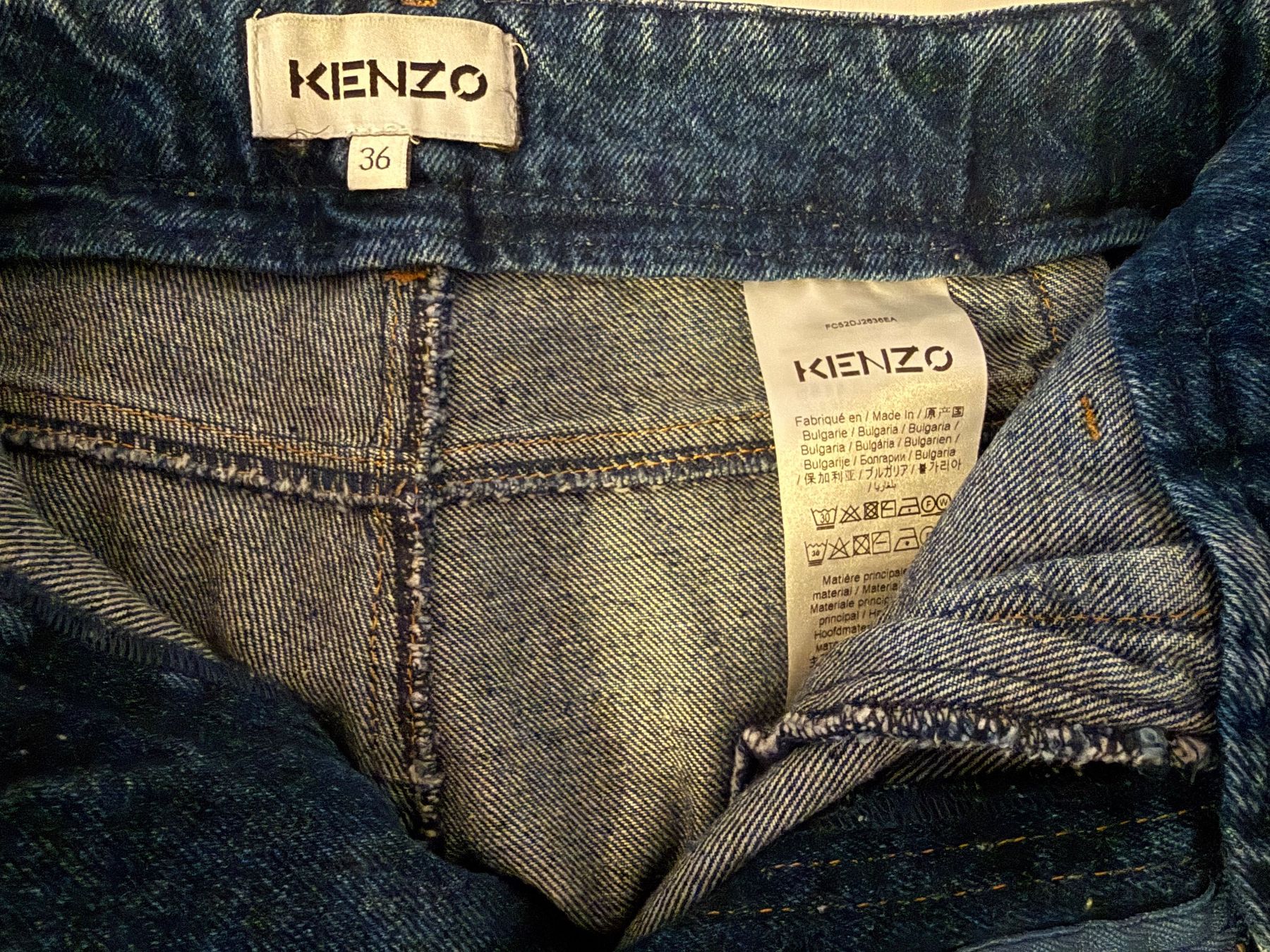 Kenzo Gonne: Kenzo mini denim skirt, 36 eur – Usato da Zürich venduto da kuz_mnn9 4