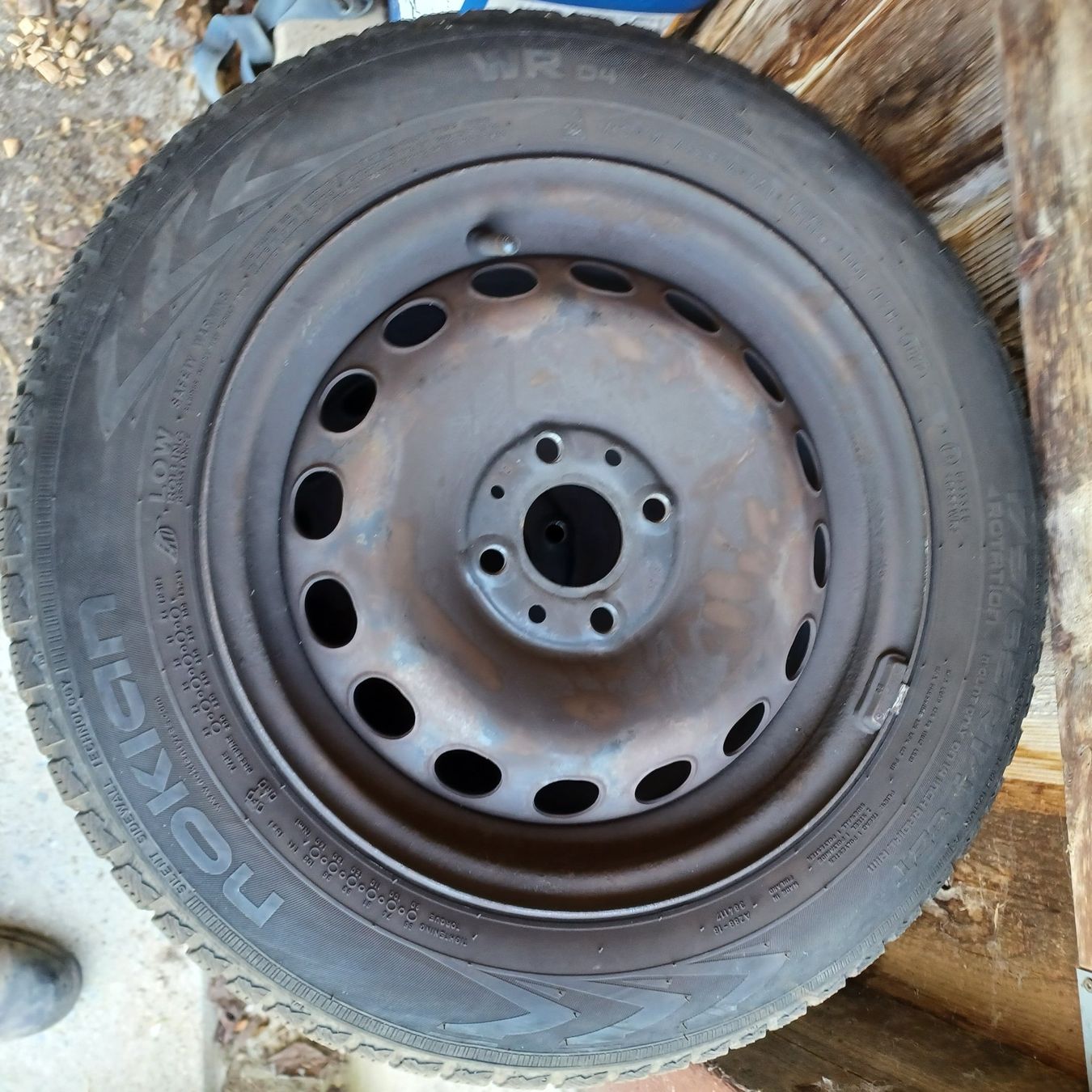 Ford Pneumatici & Ruote complete: Räder von Ford KA – Usato da Reigoldswil venduto da Stabilo010 2