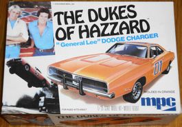 MPC THE DUKES OF HAZZARD GENERAL LEE '69 DODGE CHARGER 1:25