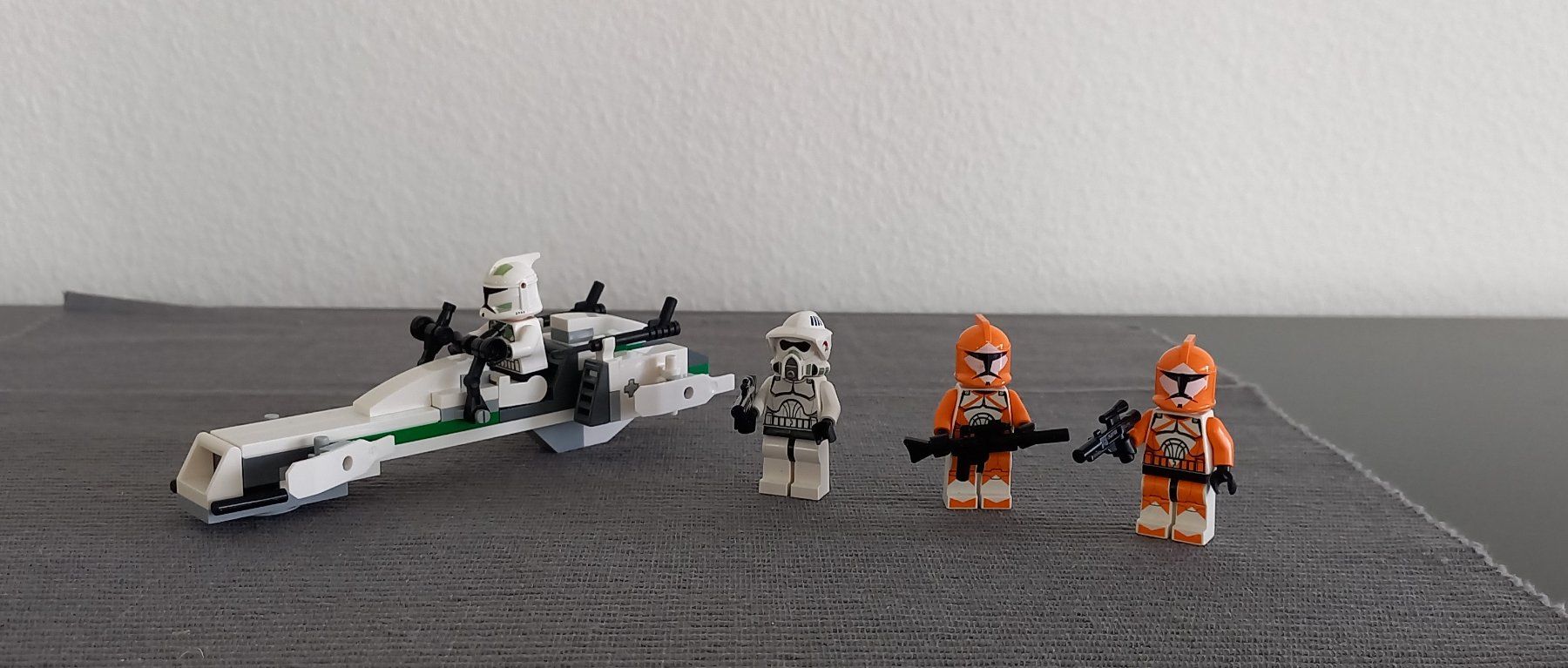 Lego Jouets: Lego Star Wars 7913 – D'occasion à Emmenbrücke par poros221 1