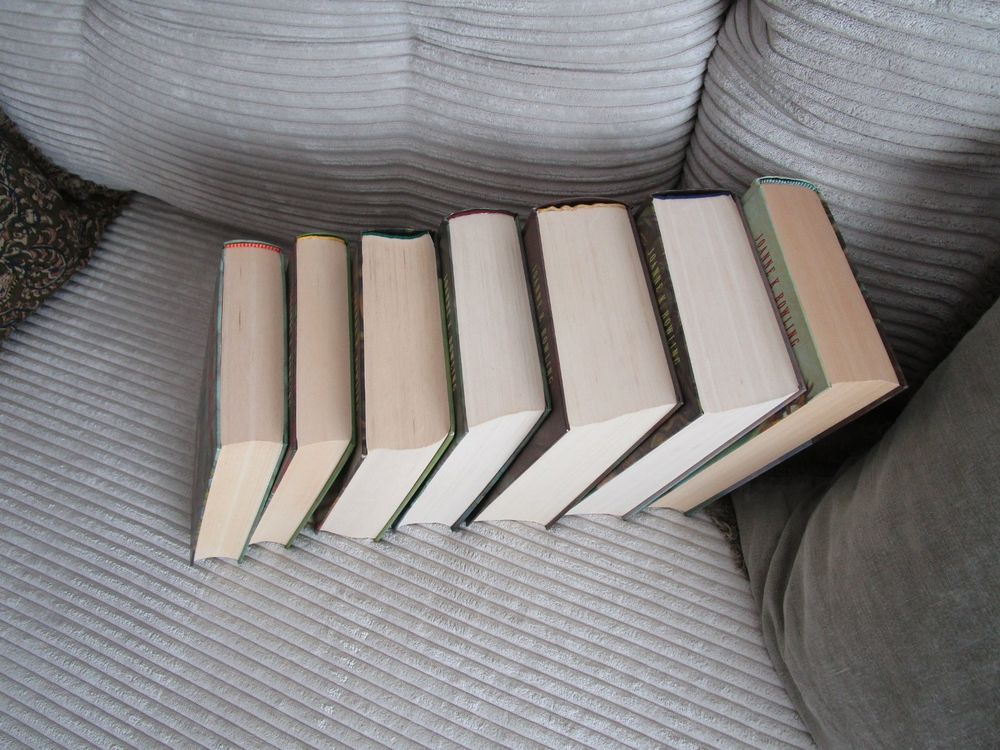 Harry Potter Bücher 1 7 alle Bände komplett (Gebraucht) in Scuol für