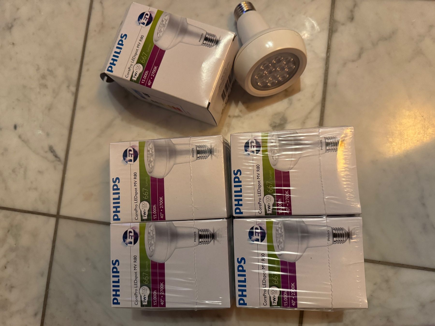 Philips Lampade: Philips LED Spot R80, warmweiss, neu! – Nuovo e nell'imballaggio originale da Volketswil venduto da Modelka 3
