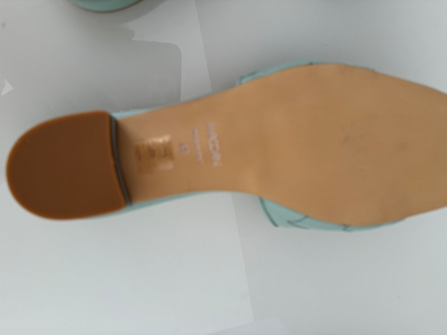 Marc Cain Damenschuhe: Marccain Damen Sandalen 40 Leder mint – Neu und originalverpackt aus Volketswil von praxis12 1