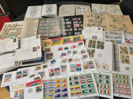 Posten Briefmarken Ausland, BRD, CH, UNO