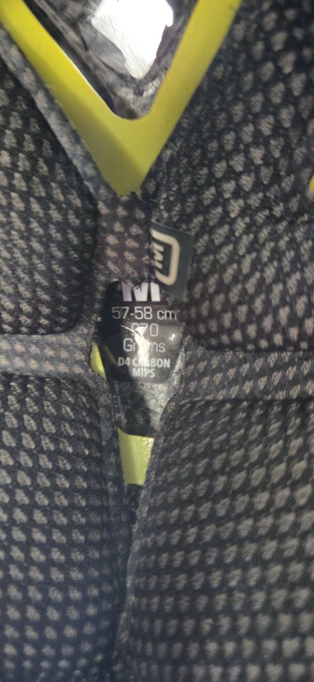 Troy Lee Casques: Casque troy lee design carbon D4 – D'occasion à Cheseaux-Lausanne par stevo85 5