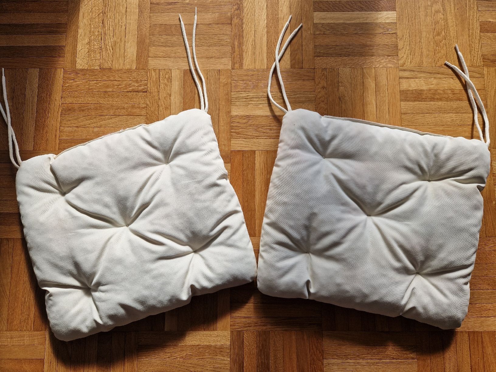 Ikea Cuscini: Coussin – Nuovo (secondo la descrizione) da Lausanne venduto da mgo_yx25