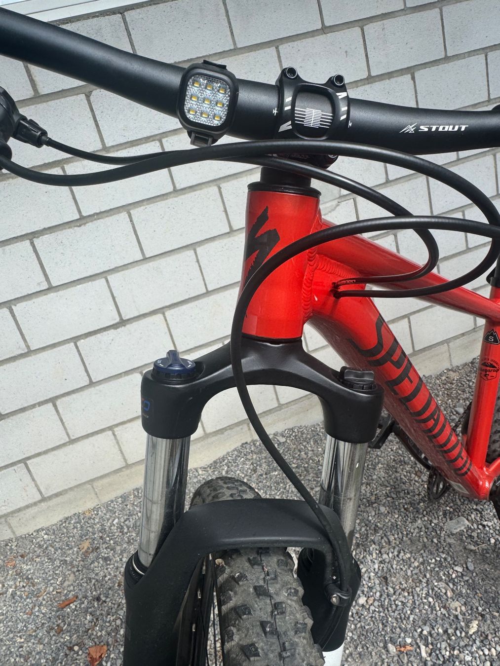 Specialized Vélos: Mountainbike Specialized Rockhopper – D'occasion à Hünenberg par fightlady 4