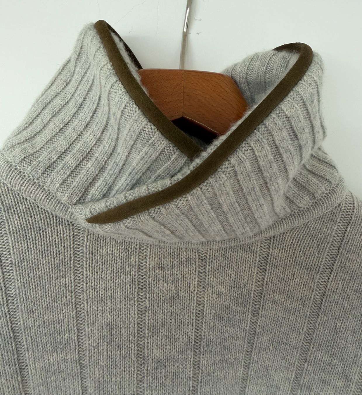 Hermès Pulls & Sweat-shirts: Hermes Cashmere Pullover – D'occasion à Wallisellen par max.mil 2