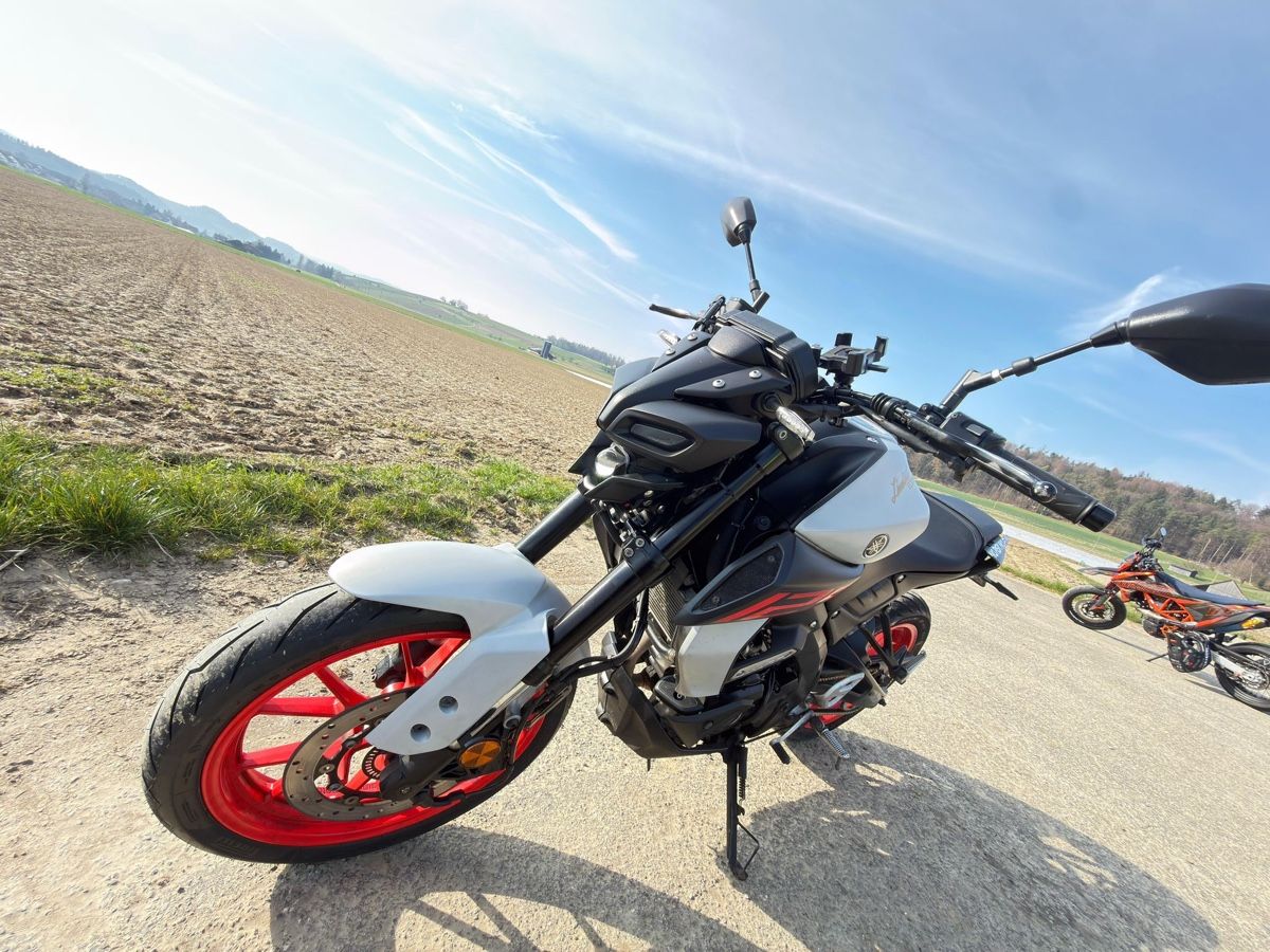 Yamaha Strada: Yamaha MT-125 Auktion  ab 10.- CHF – Usato da Dachsen venduto da Patrick-ZH 2