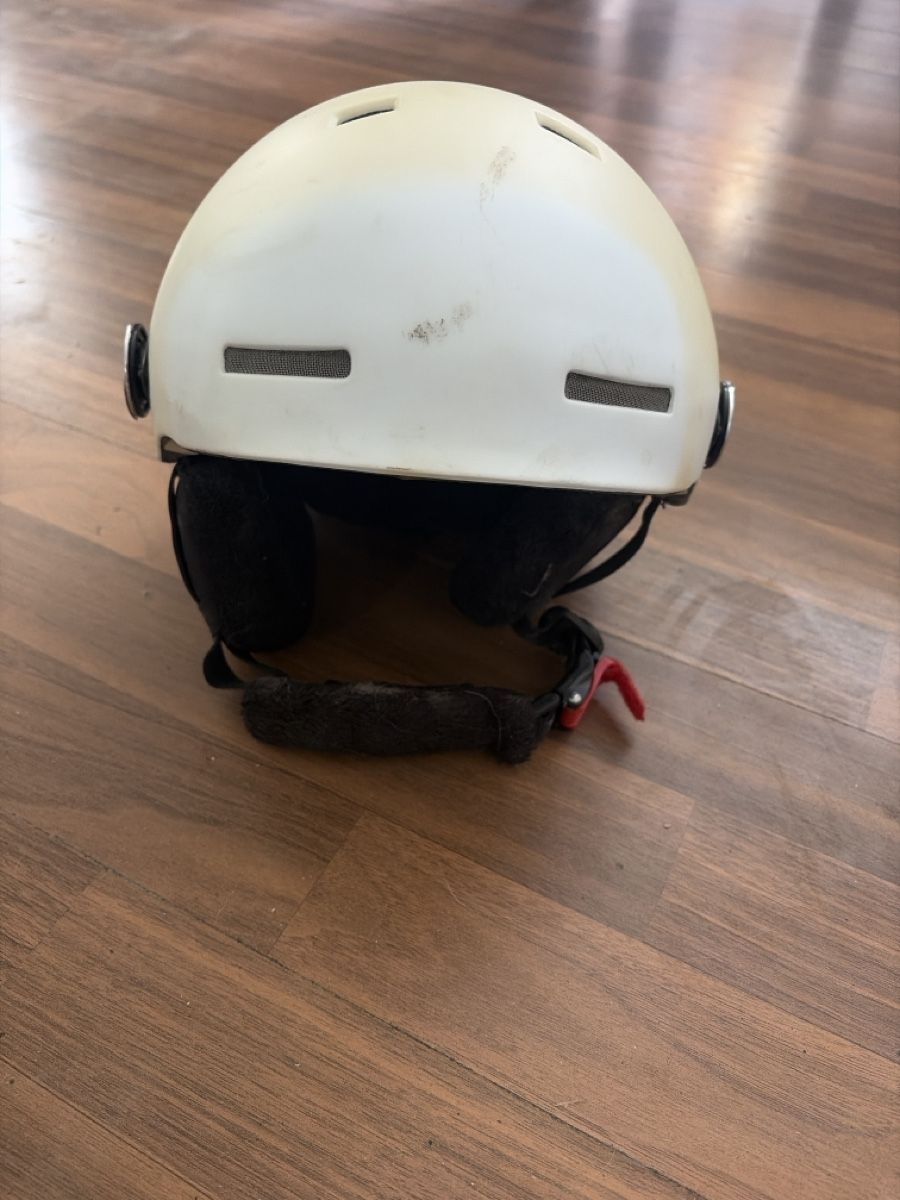 Caschi: Skihelm – Usato da Mauren venduto da peanut 1