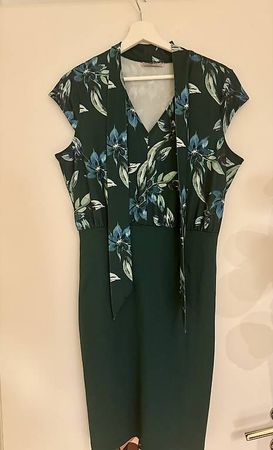 Kleid von Anna Field in Grösse M - neu