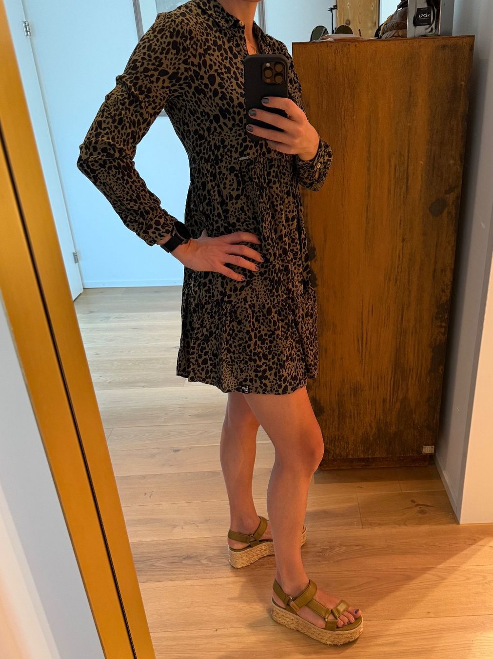 Superdry Vestiti: Grünes Superdry Kleid Grösse 34 – Usato da Oberwil-Lieli venduto da Claudine_1988 1
