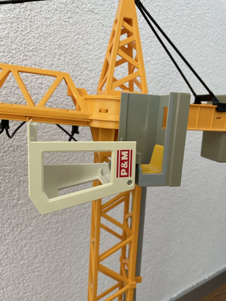 Playmobil Spielzeuge: Playmobil Kran orange – Defekt aus Aesch BL von ell_8zv7 1