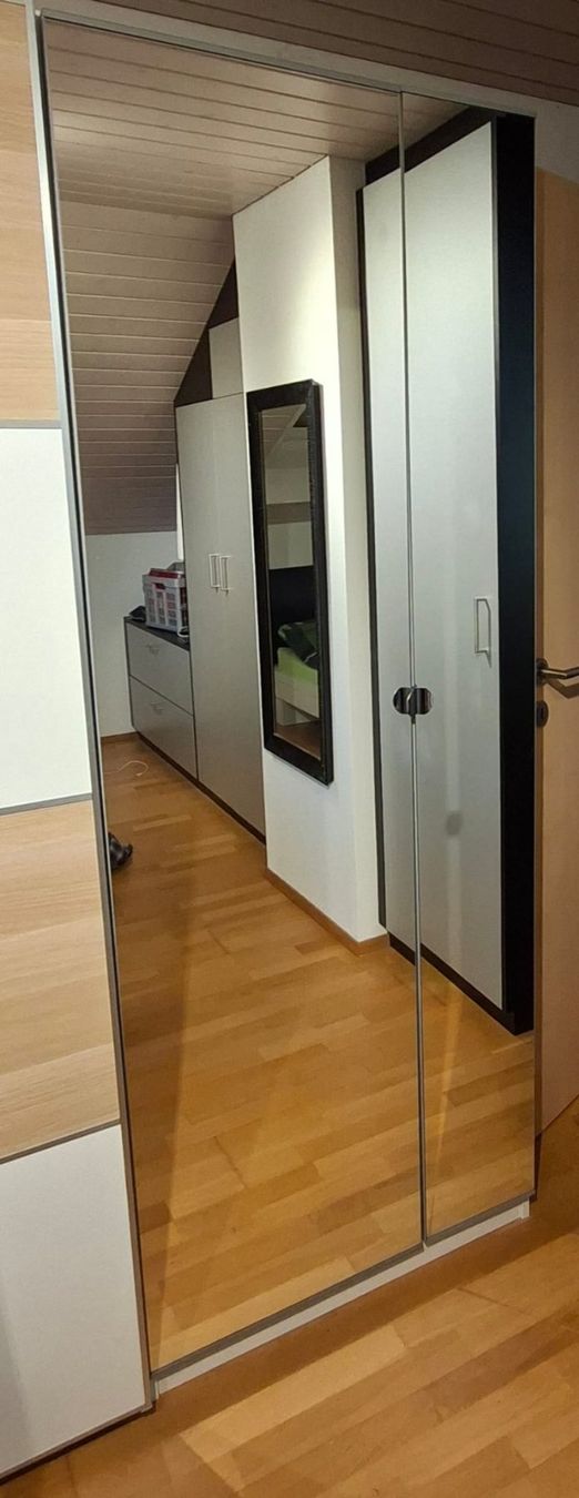 Ikea Armadi: IKEA Schrank mit Spiegeltür – Usato da Sempach Station venduto da son_zl8c 1