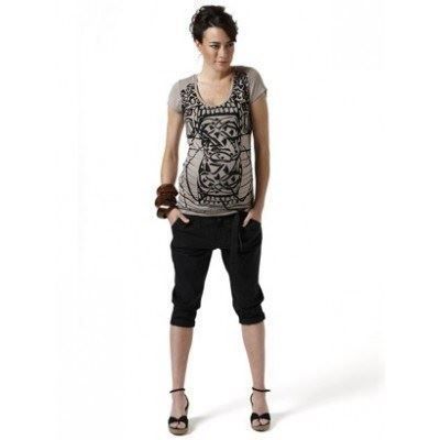 Pantaloni: Pantacourt Isi – Nuovo e nell'imballaggio originale da Puidoux venduto da 9Seasons 1