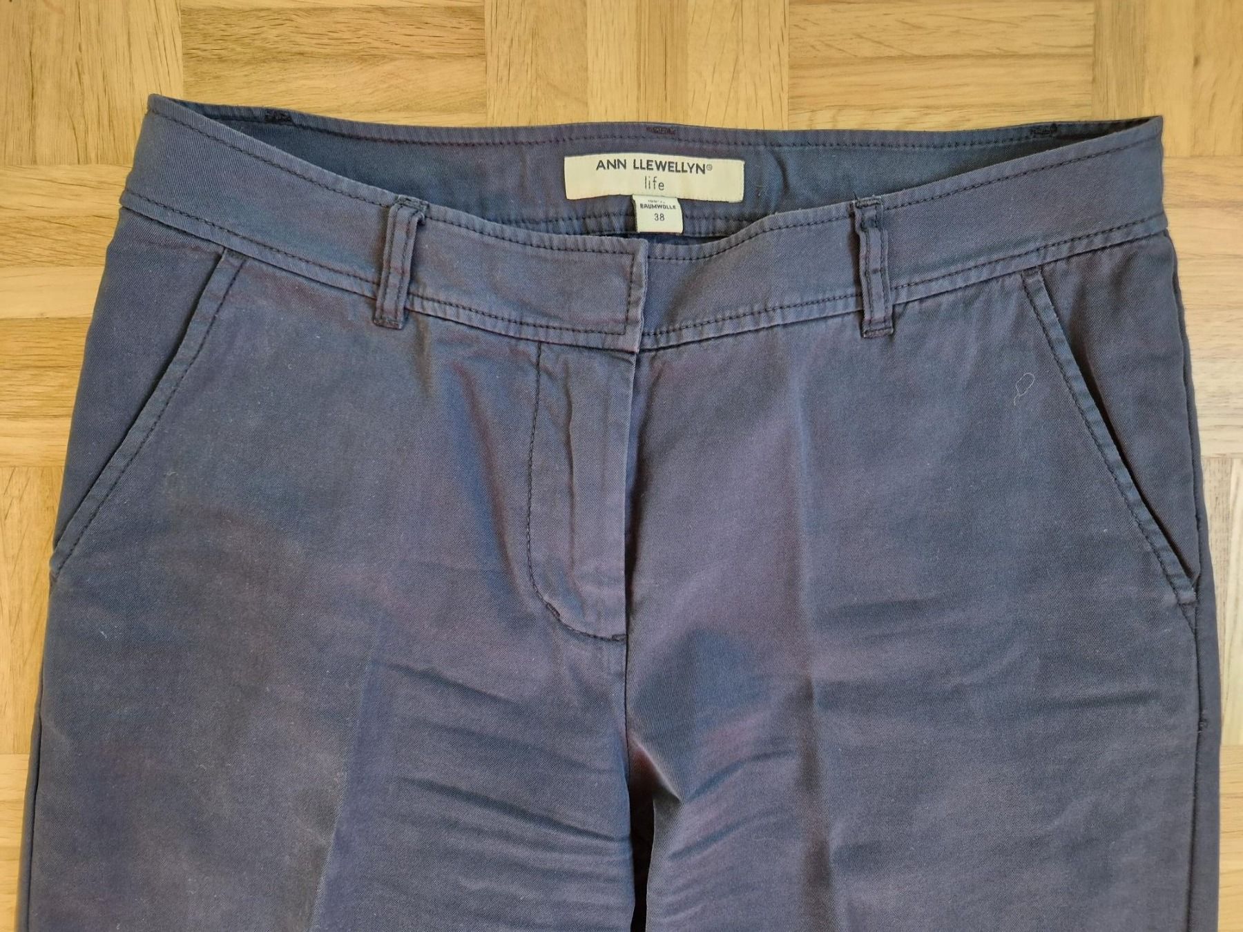 Pantaloni: Blaue Freizeithose aus 100% Baumwolle Grösse 38 – Usato da Zürich venduto da yro_qvz7 2
