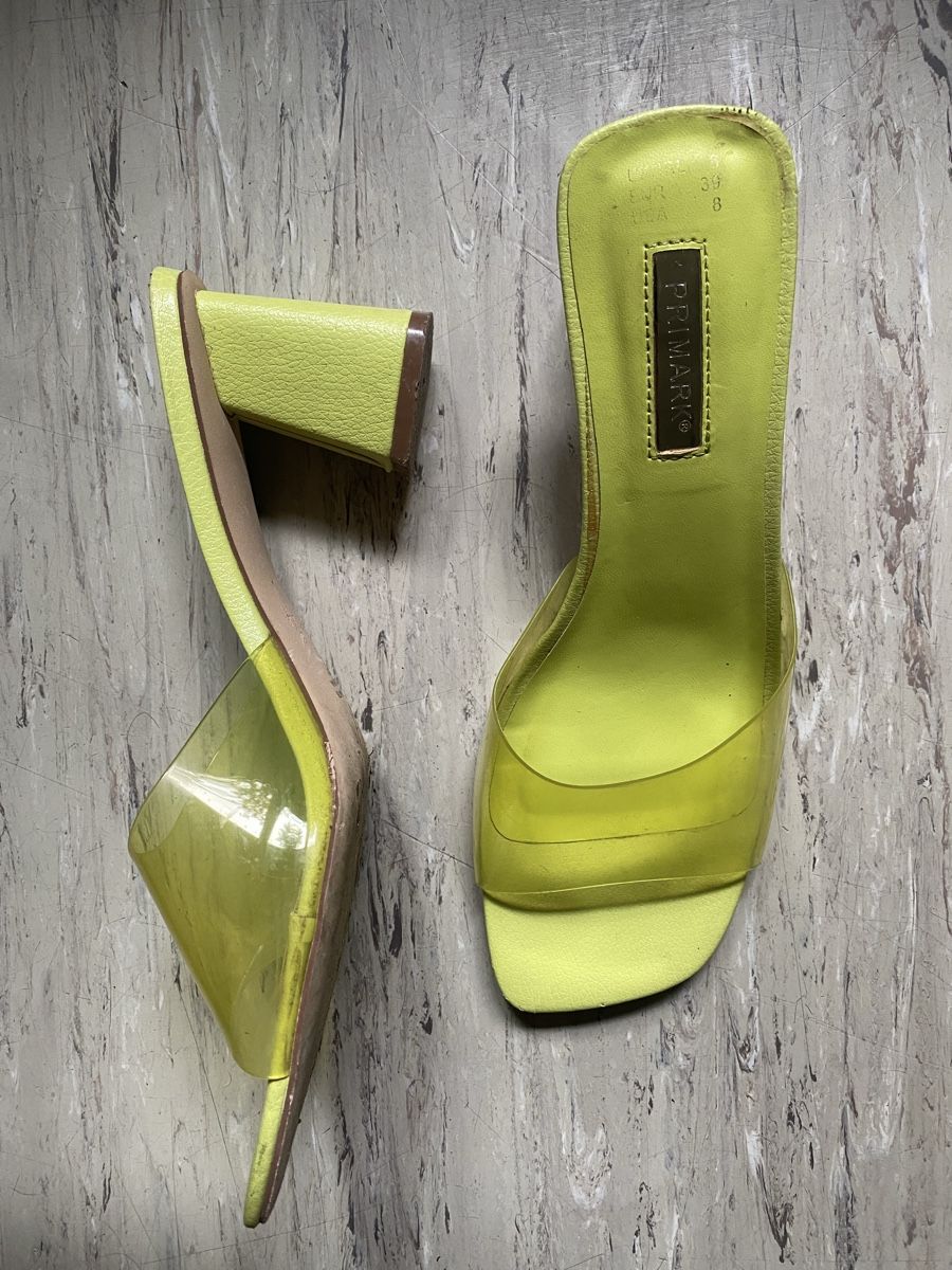Scarpe da uomo: Sandalen // Grösse 39 // Neongrün  – Usato da Zürich venduto da aurelia_nater 1