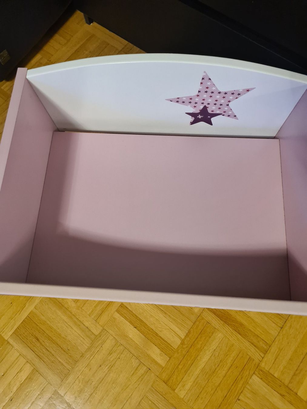 Comodini: Rosa Nachttisch mit Sternenmuster - Kinderzimmer Möbel – Nuovo (secondo la descrizione) da Biel/Bienne venduto da KatarinaFilip 1