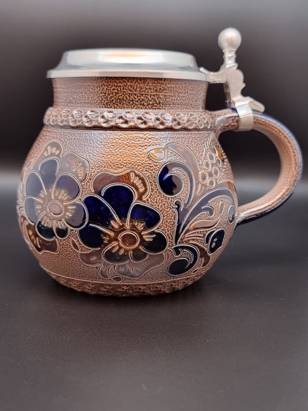 Caraffe: BIER Keramik Krug – Usato da Helgisried venduto da zuegli.24