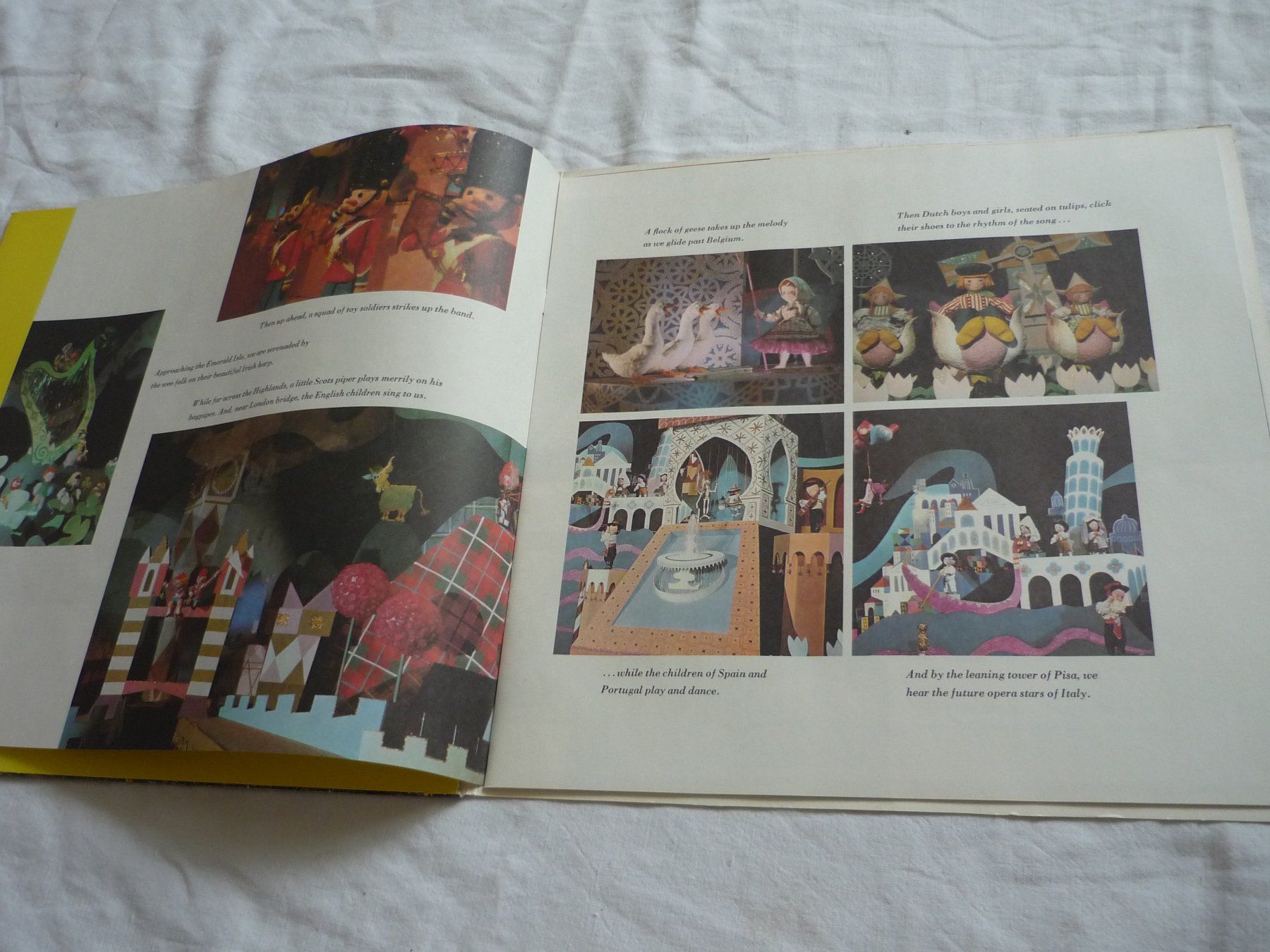 Schallplatten: 12" Vinyl - Walt Disney - its a small world - Kinder – Gebraucht aus Beringen von zzRegal 2