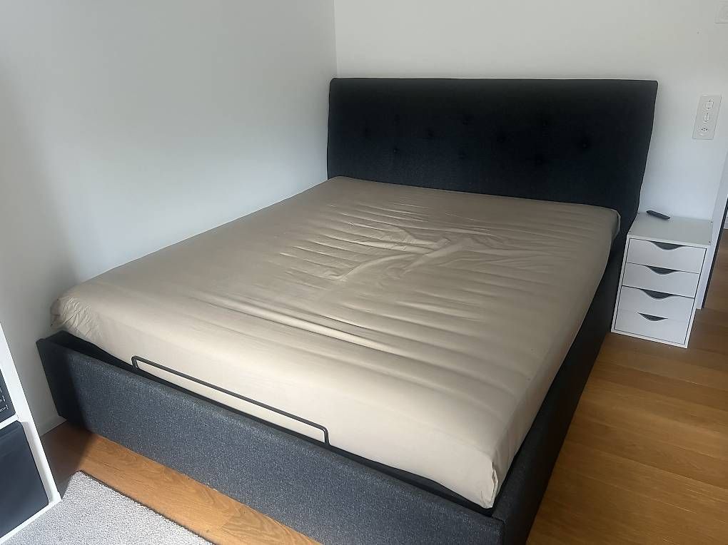 Letti: Bett 180 cm x 200 cm Ikea  – Usato da Alberswil venduto da mic_d2mc