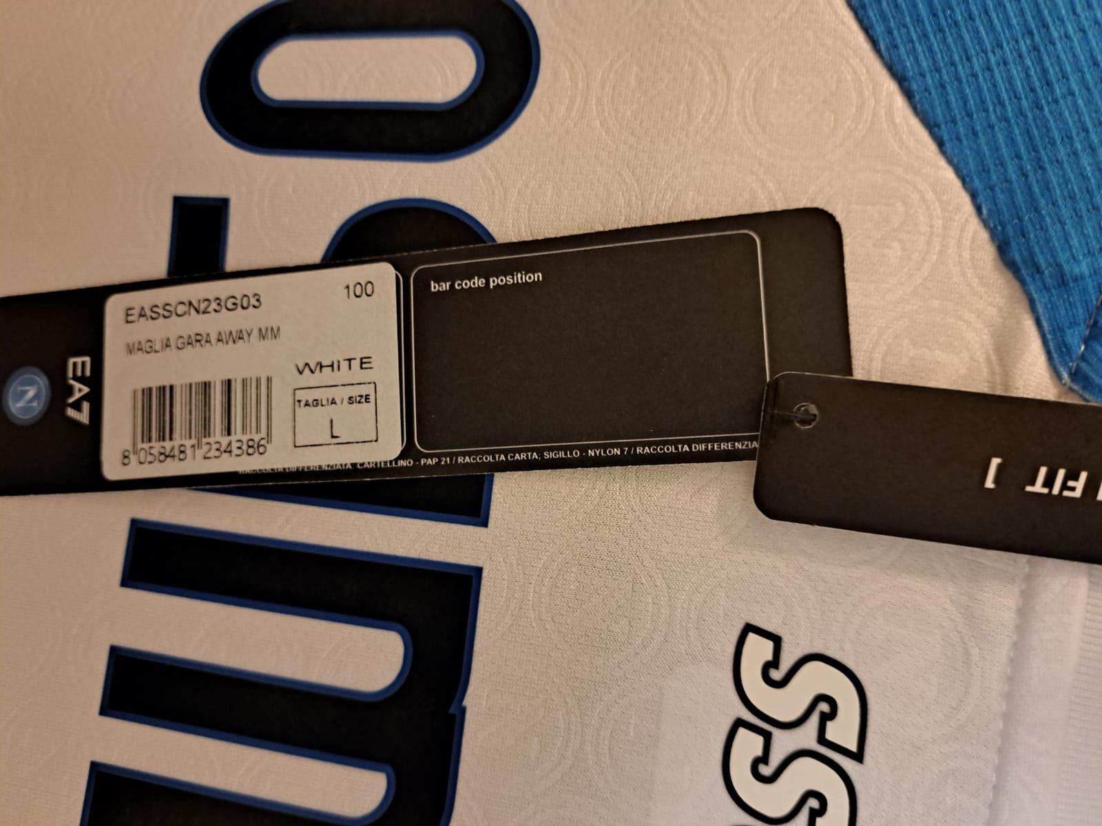 Canottiere & Pantaloni: OSIMHEN #9 Original Player Version Napoli 2022 BNWT Trikot – Nuovo e nell'imballaggio originale da St-Léonard venduto da SwissDealsJersey 7