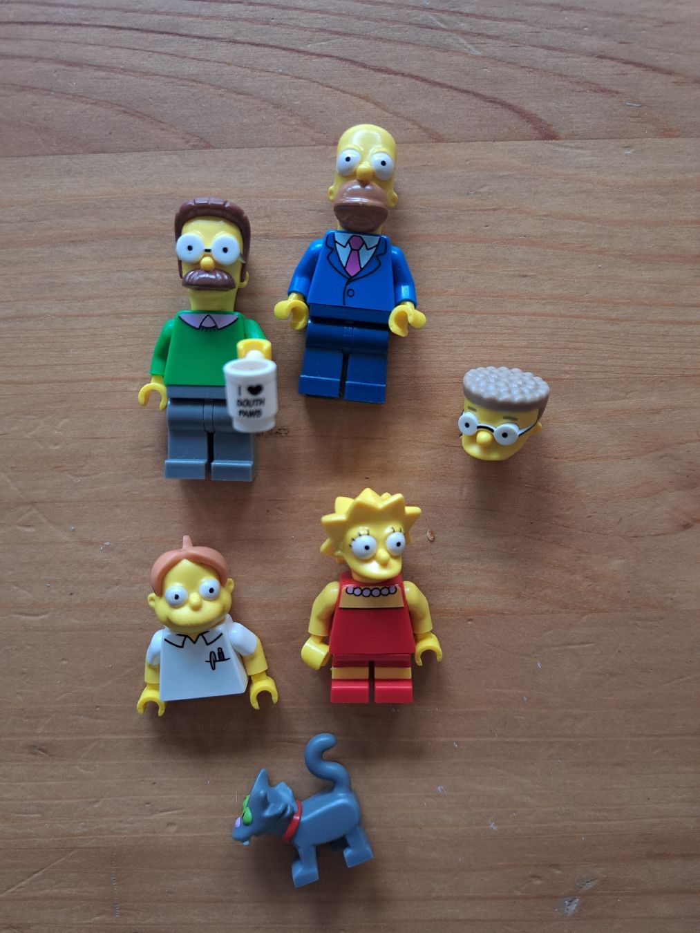 Lego Figurines: Simpson Lego Minifigure series 2 bundle. – D'occasion à Adliswil par danfarrar