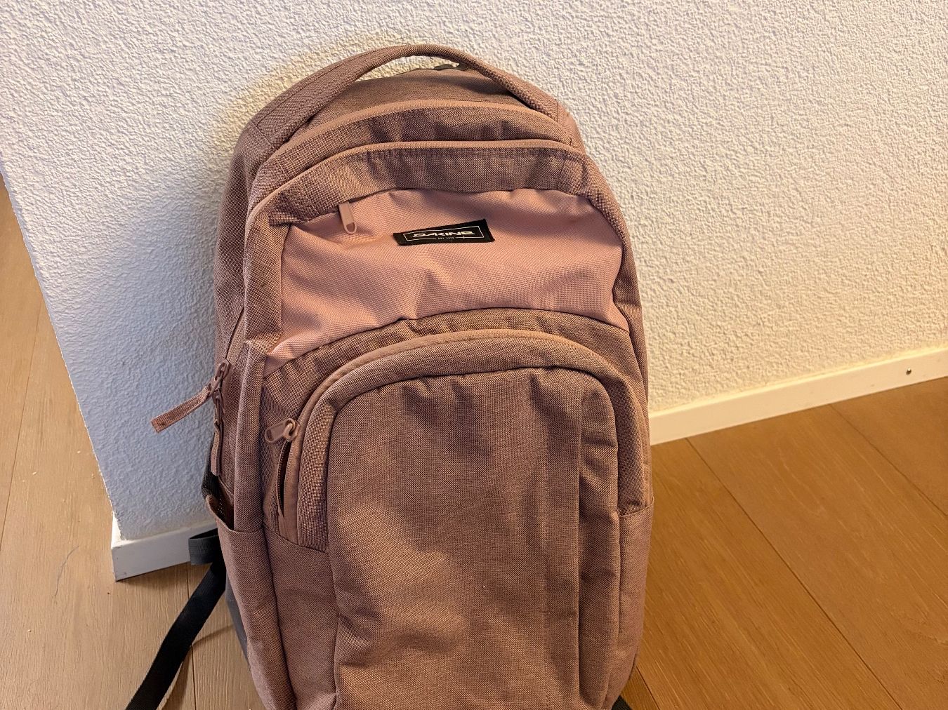 Dakine Sacs à dos: Dakine Rucksack rosa – D'occasion à Lostorf par cin_ch7j