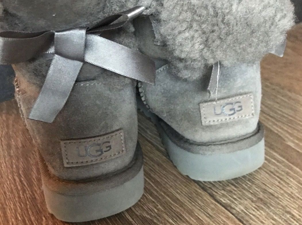 Ugg Scarpe da donna: Uggs Grösse 37 – Usato da Winterthur venduto da Sunshineandrain 2