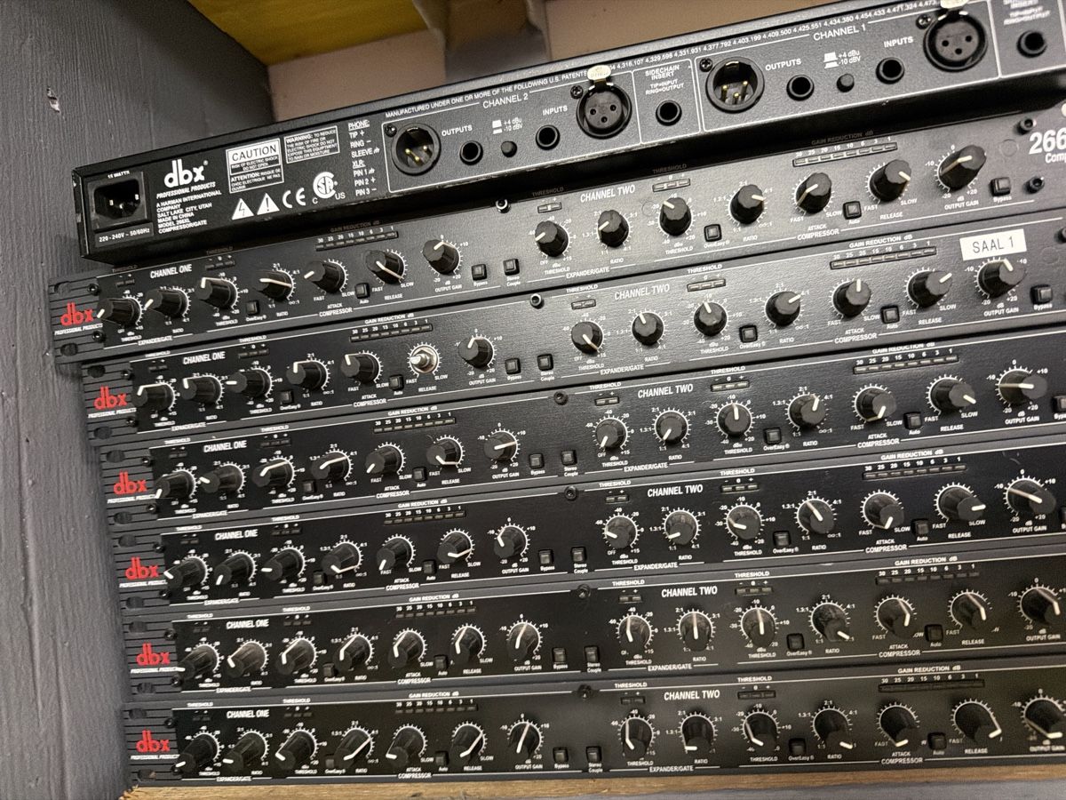 Dbx Equalizzatori: dbx 266XL Compressor Gate Stereo Doppio Canale  – Usato da basel venduto da Swiss._.1978 5