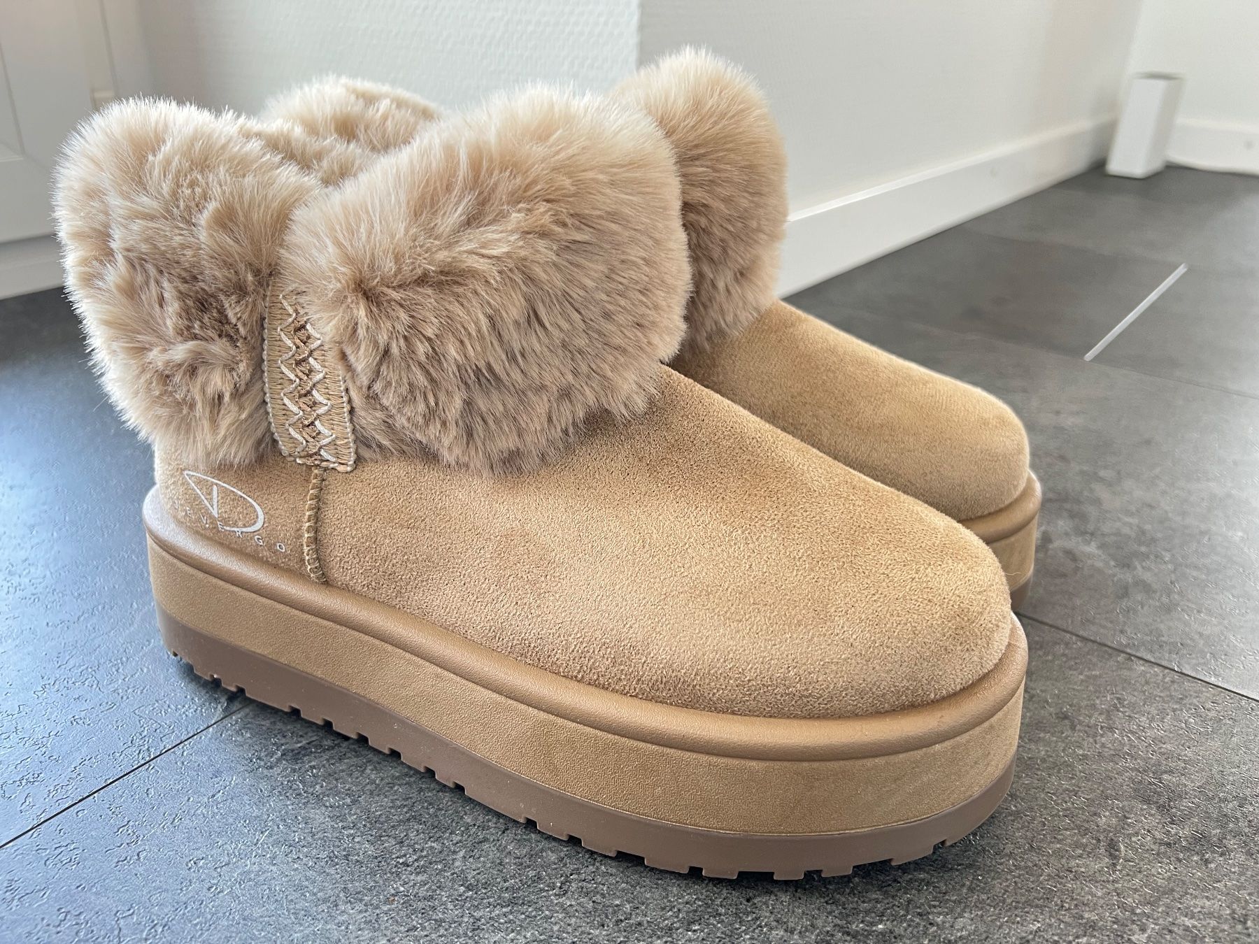 Scarpe da donna: Stiefelette, Snowboots, Gr.40, Devergo, NEU – Nuovo e nell'imballaggio originale da Walzenhausen venduto da Cerna007