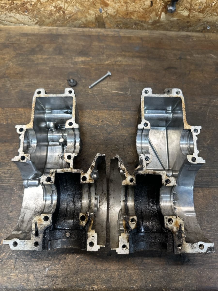 Puch Ciclomotori: Puch Maxi Motorengehäuse – Usato da Rebstein venduto da Svnb03