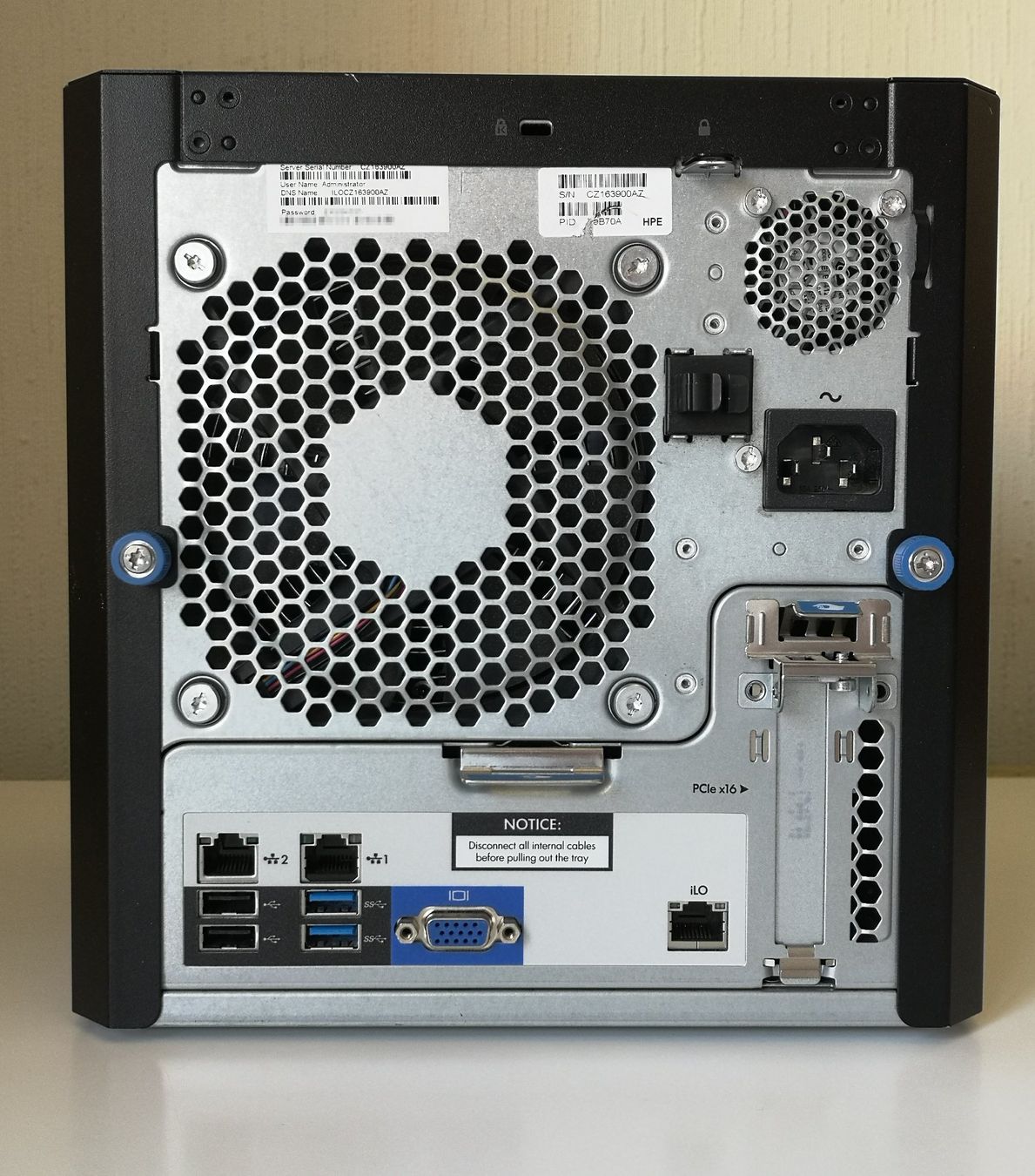 Hewlett Packard Server: HP ProLiant MicroServer Gen8 16GB – Gebraucht aus Lausanne von Conradind 2