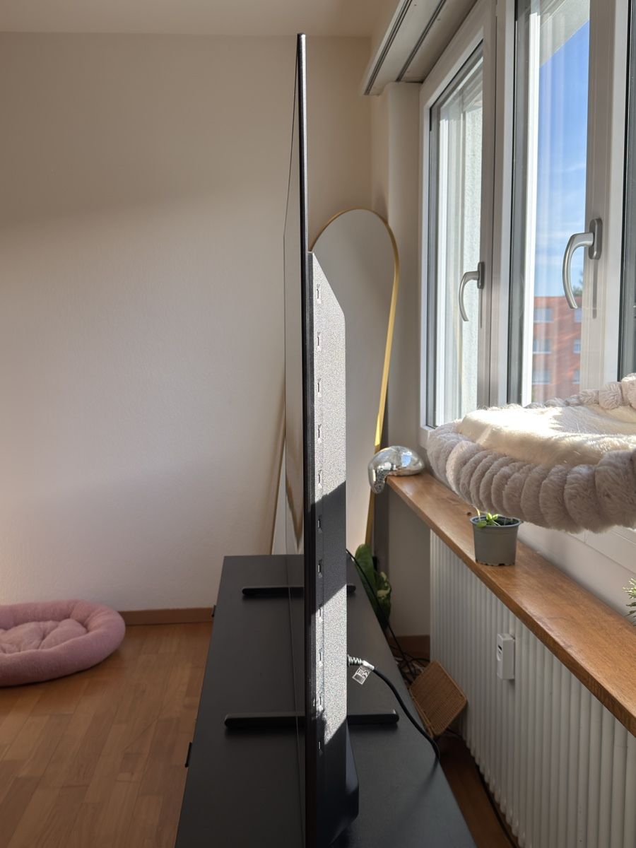 Philips Televisori: TVOLED Ambilight PHILIPS 77OLED759/12 77 – Nuovo (secondo la descrizione) da Fehraltorf venduto da milady 1
