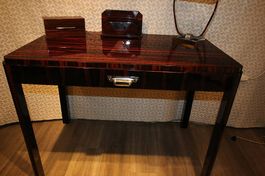 Bureau plat art deco en ébène de Macassar 