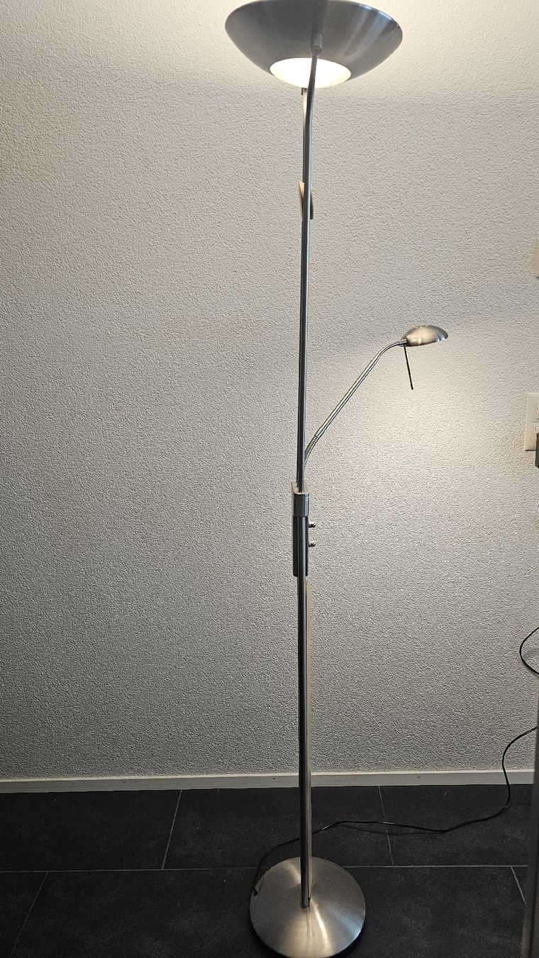 Lampen: Stehlampe Dimmbar – Gebraucht aus Lyss von xRaptor21 5