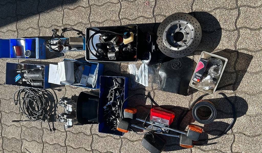 BMW Strada: BMW R90 S – Usato da LES BAYARDS venduto da Loursduvallon 4
