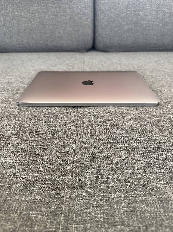 Notebook: MacBook Pro 13 Space Grau Jahr 2017  256 GB SSD – Usato da Steinhausen venduto da gie_6pwj 2