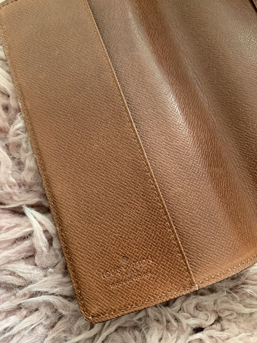 Louis Vuitton Altro in  Abbigliamento & Accessori: Louis vuitton cover – Usato da Zürich venduto da Nikuska32 5