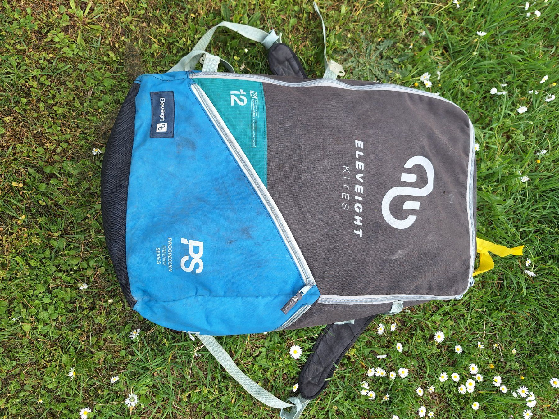 Aquilone: Kite Eleveight RS 12m2 2022 – Usato da Zuerich venduto da Tobo84 1