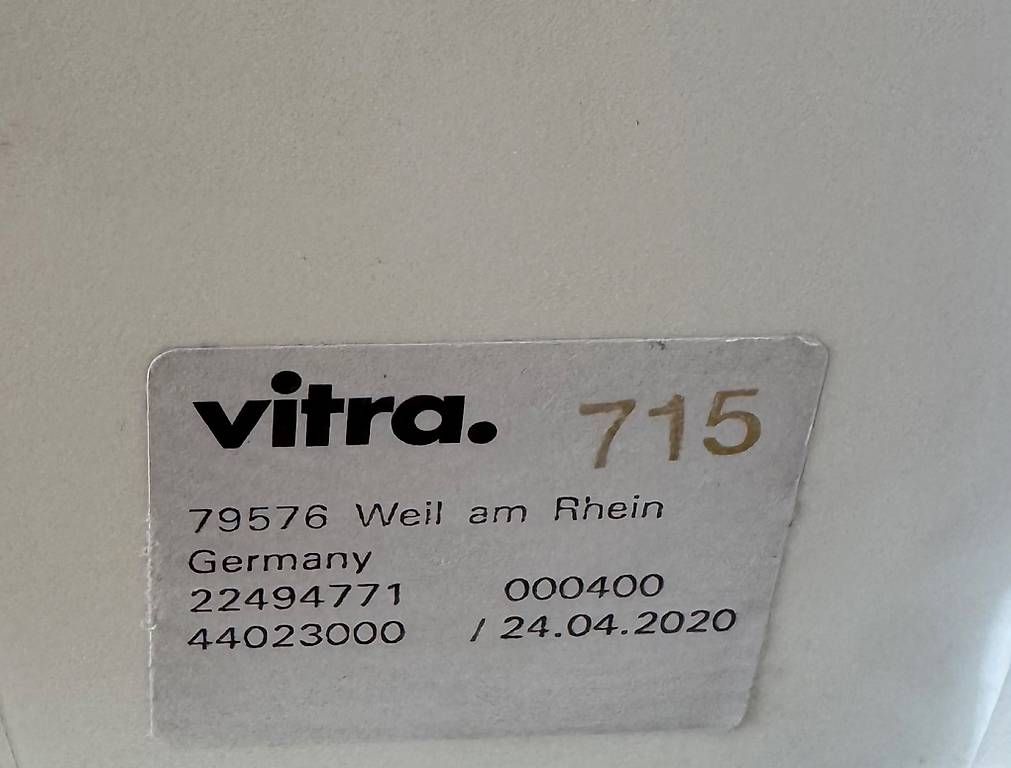Vitra Sedie: Vitra Tip Ton Stuhl in Weiss – Usato da Wallisellen venduto da Ceno_ZH 3