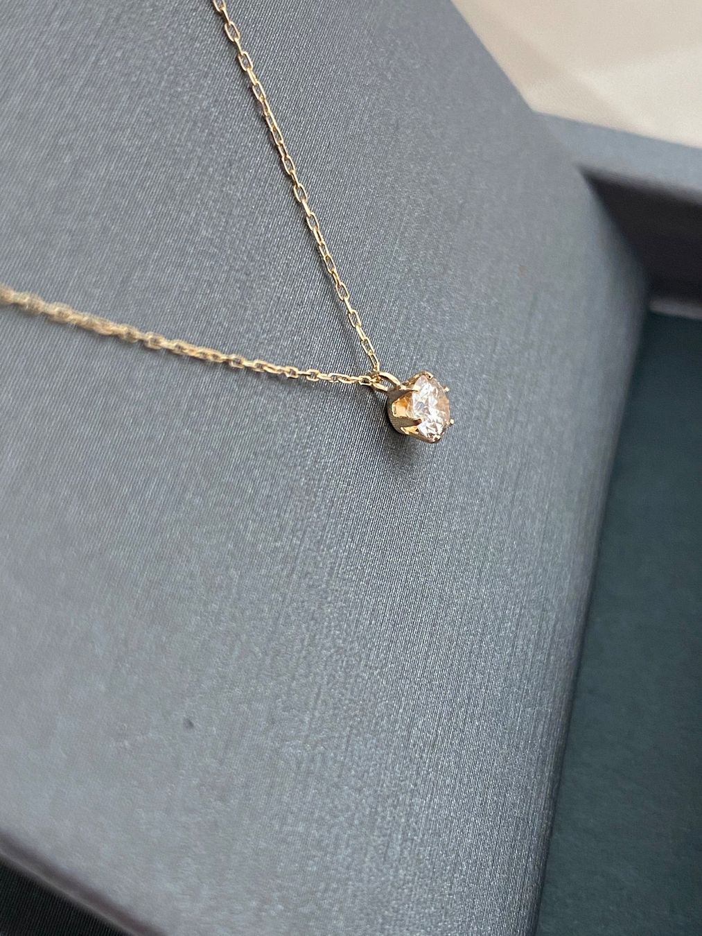 Ketten: 18k Gold kette mit Diamant 0.2ct – Neu und originalverpackt aus Sarnen von Yingsperlen1 1