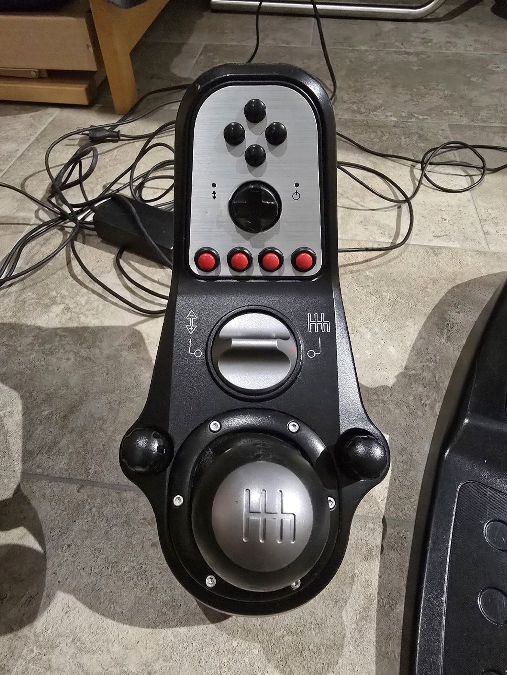 Logitech Manettes: Logitech G25 Lenkrad, Gaming – D'occasion à Rupperswil par Faze123 2