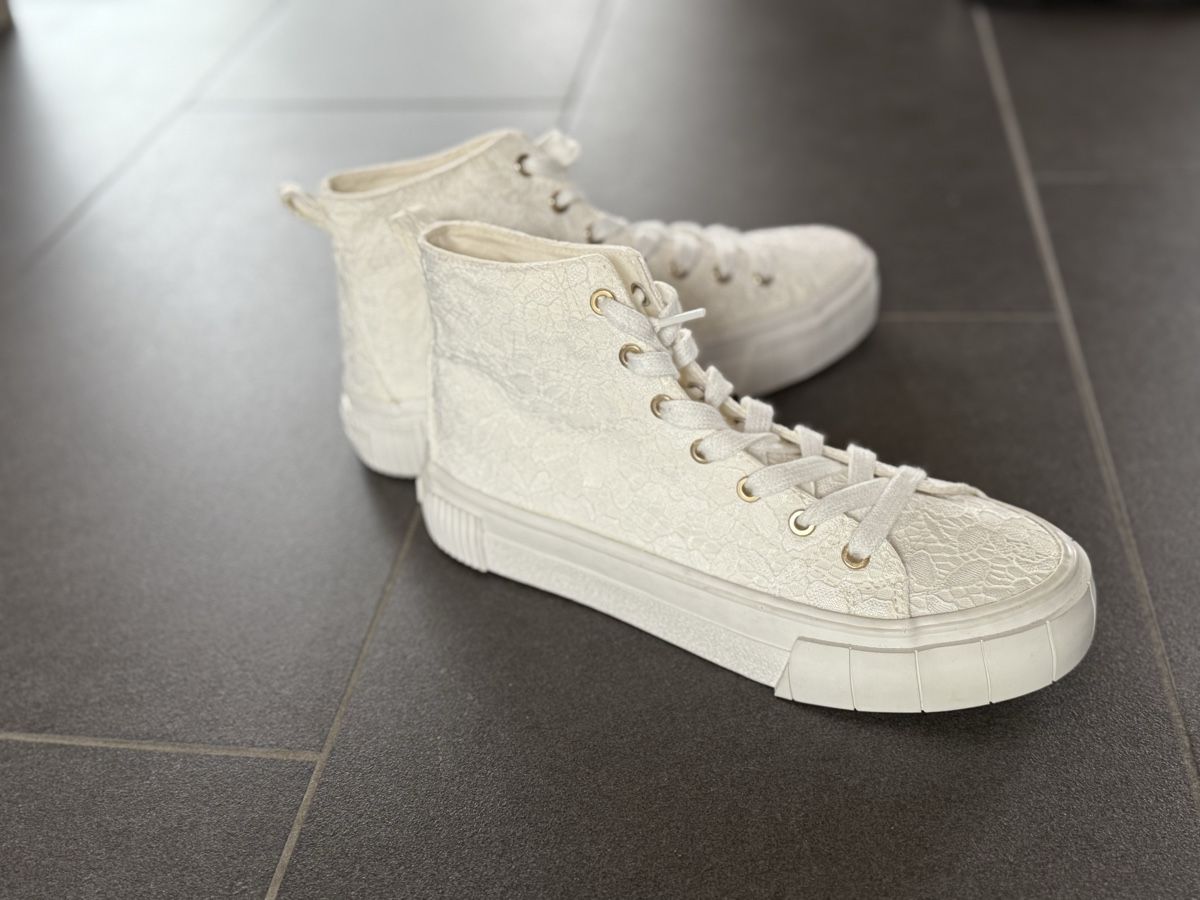 Tamaris Scarpe da donna: Tamaris Sneaker High, Weiss, Gr. 39, ! – Nuovo (secondo la descrizione) da Oberägeri venduto da eladiel 1