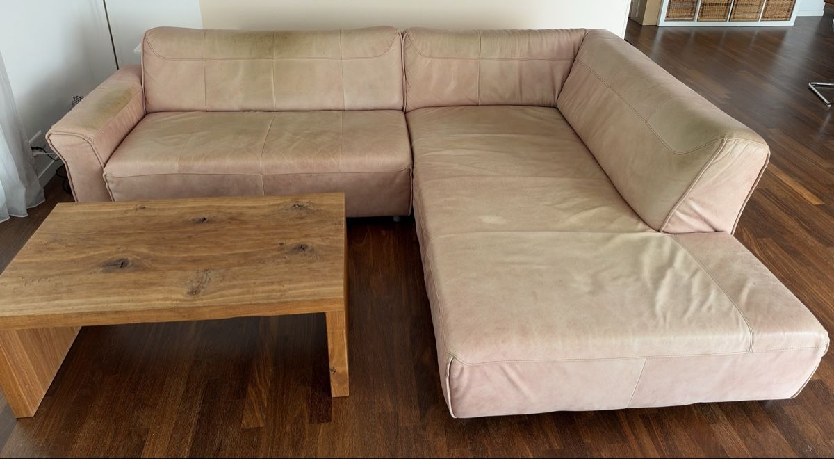 Sofas: Ecksofa Leder braun mit Hocker gebrauchter Zustand – D'occasion à Uster par pat_5mwq 2