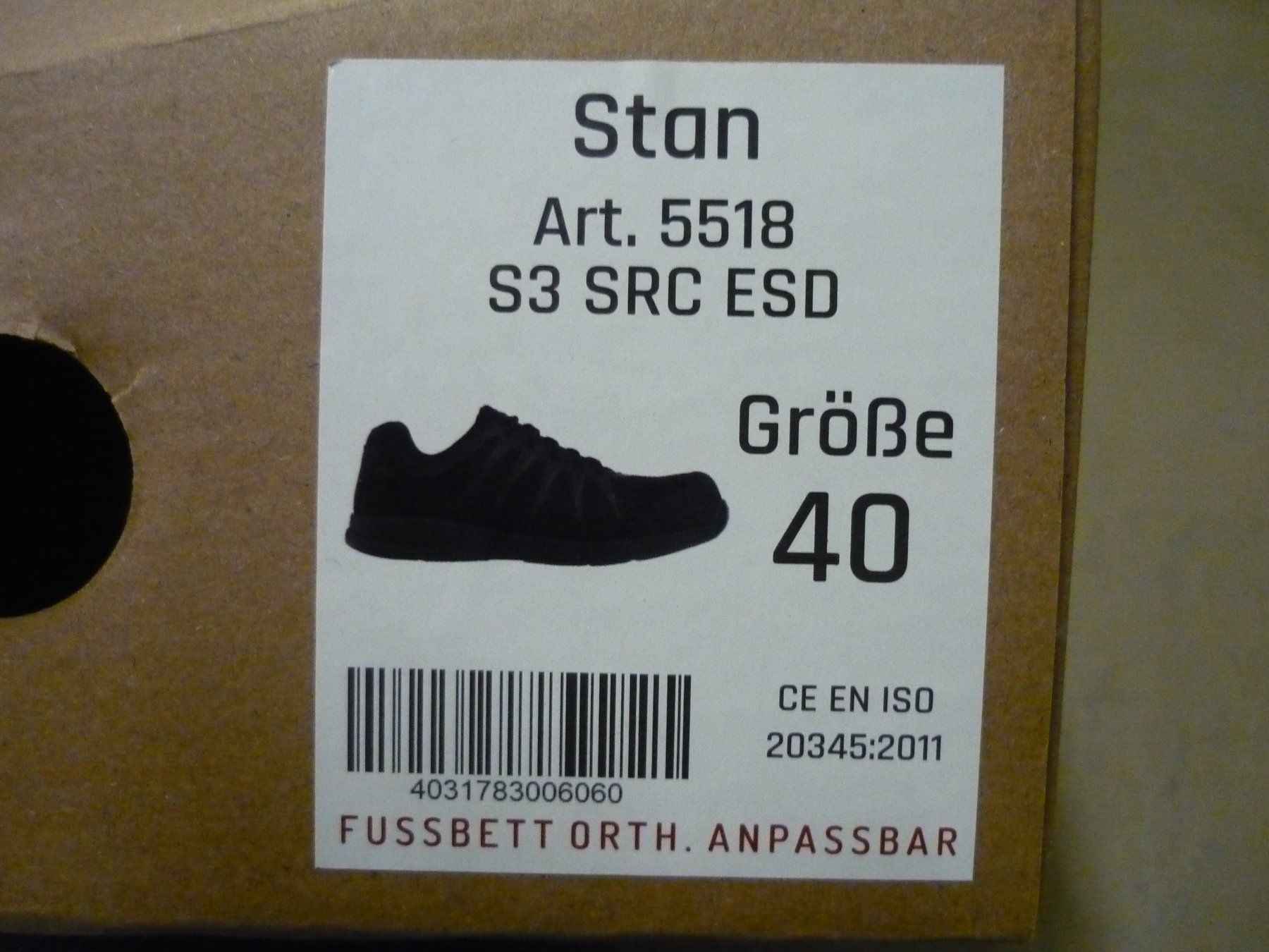 Scarpe da uomo: Sicherheits Halbschuh Stan S3 SRC ESD - BAAK 5518 – Nuovo e nell'imballaggio originale da Beringen venduto da Flatretriever 1