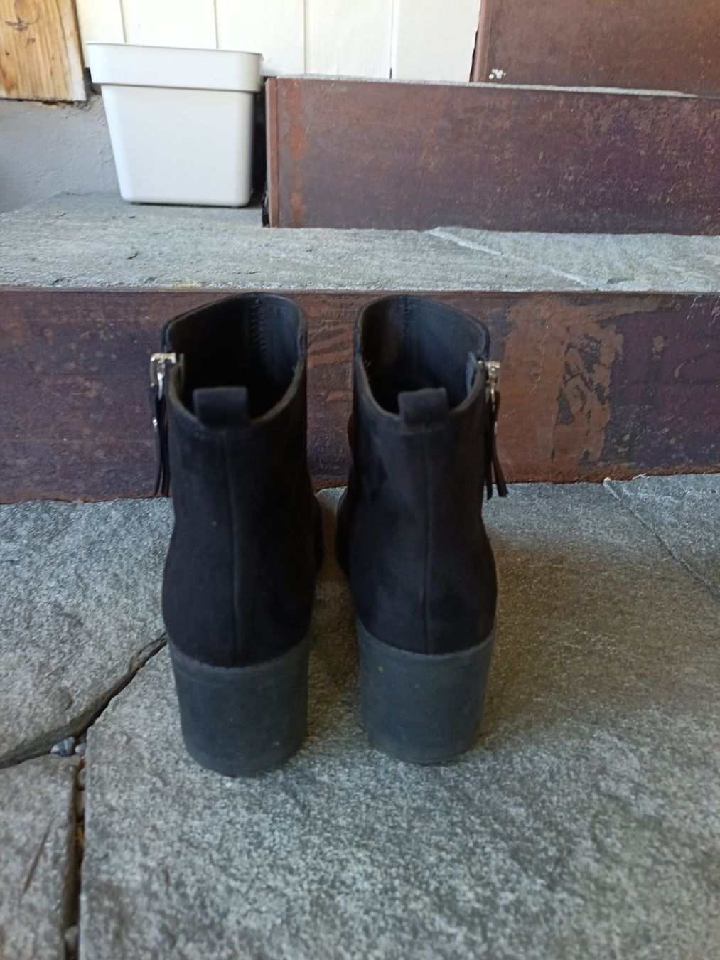 Scarpe da donna: Stiefeletten Gr. 39 – Usato da Altstätten SG venduto da Akitoichiro 2